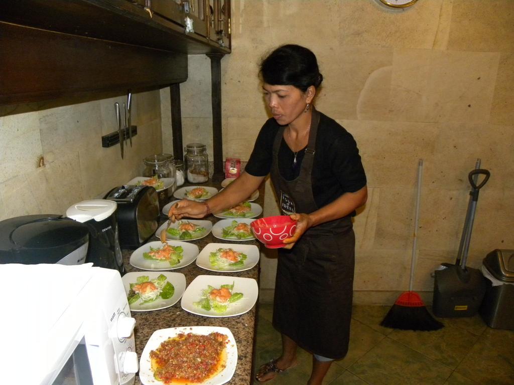 Saudara Home Ubud Εξωτερικό φωτογραφία