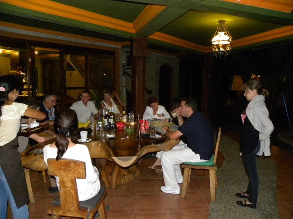 Saudara Home Ubud Εξωτερικό φωτογραφία