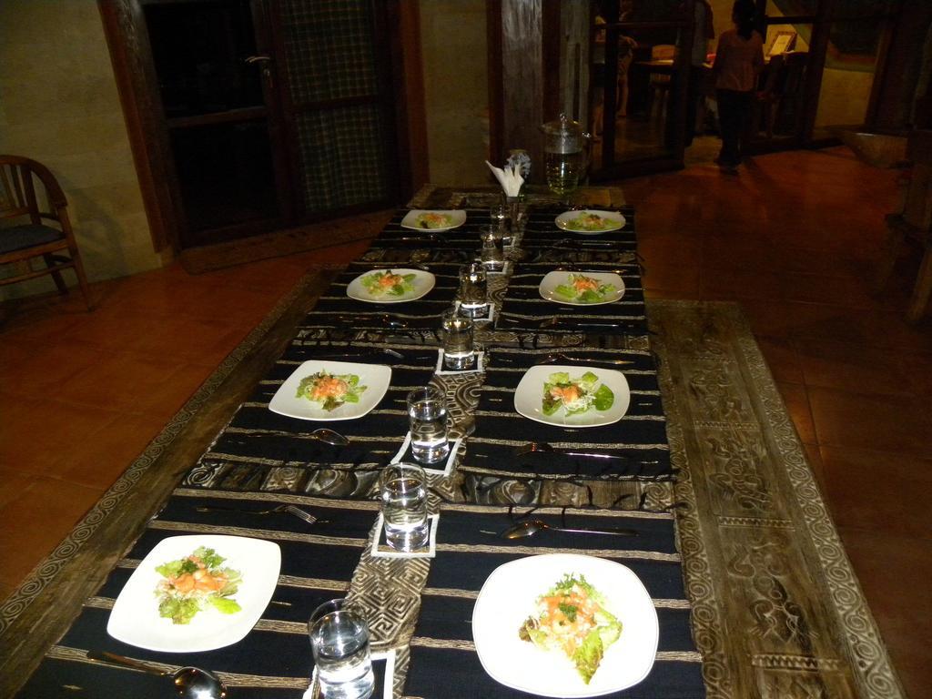 Saudara Home Ubud Εξωτερικό φωτογραφία